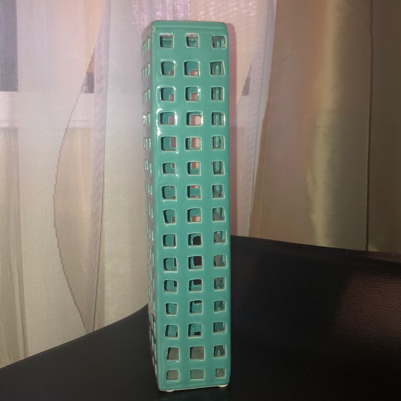 Home Decor - Picture 2 of 3